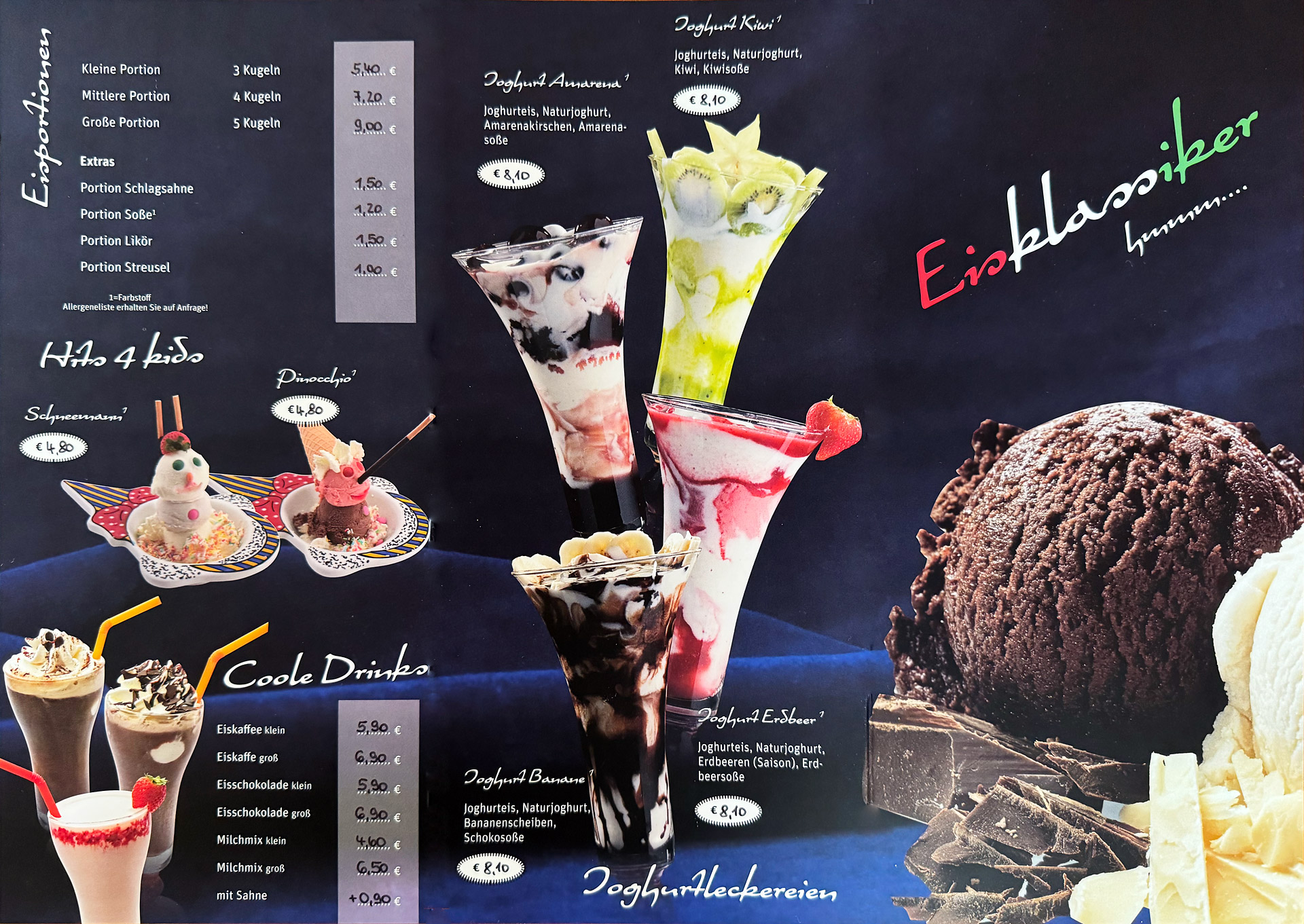Eis-Café-Bar Dolomiti: Eiskarte auszen